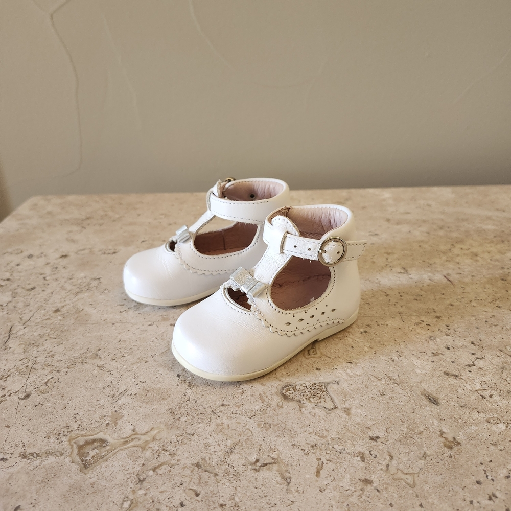 Jacadi White Baby Leather Shoes Size 18